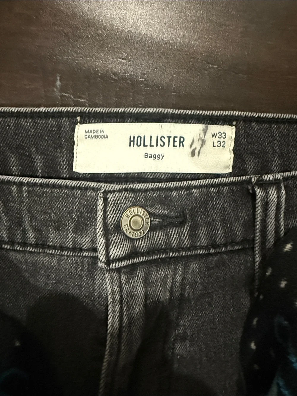 Hollister Men's Washed Charcoal Relaxed Jeans